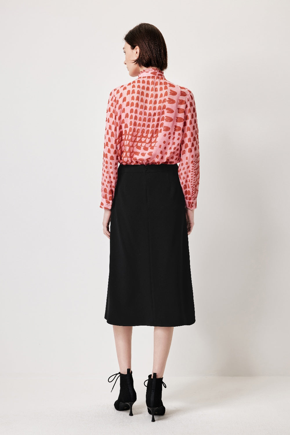 MARYLING Blossom Petal Buttonless Blouses