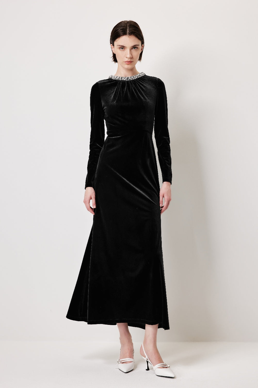 MARYLING Black V‑Neck Evening Dresses