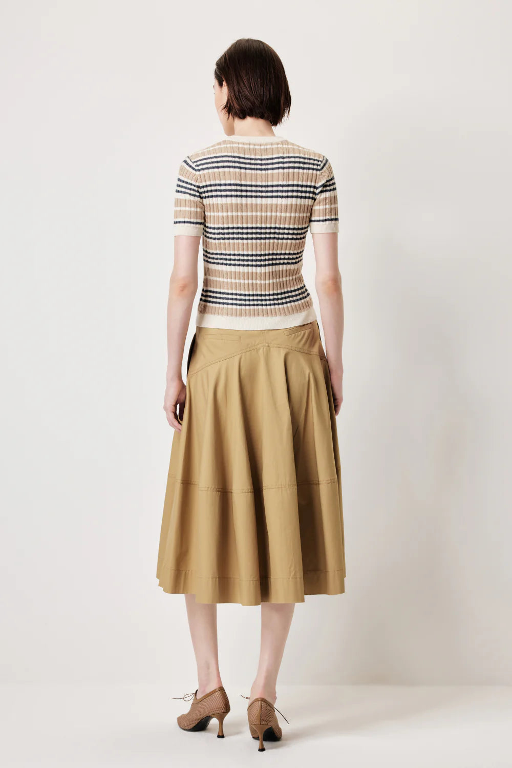 MARYLING 클래식 스트라이프 니트 상의 | 유행을 타지 않는 스타일