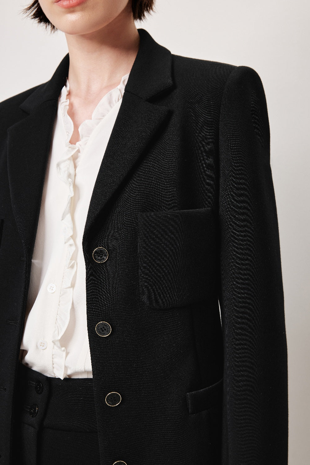 MARYLING Sculpted Cropped Blazers