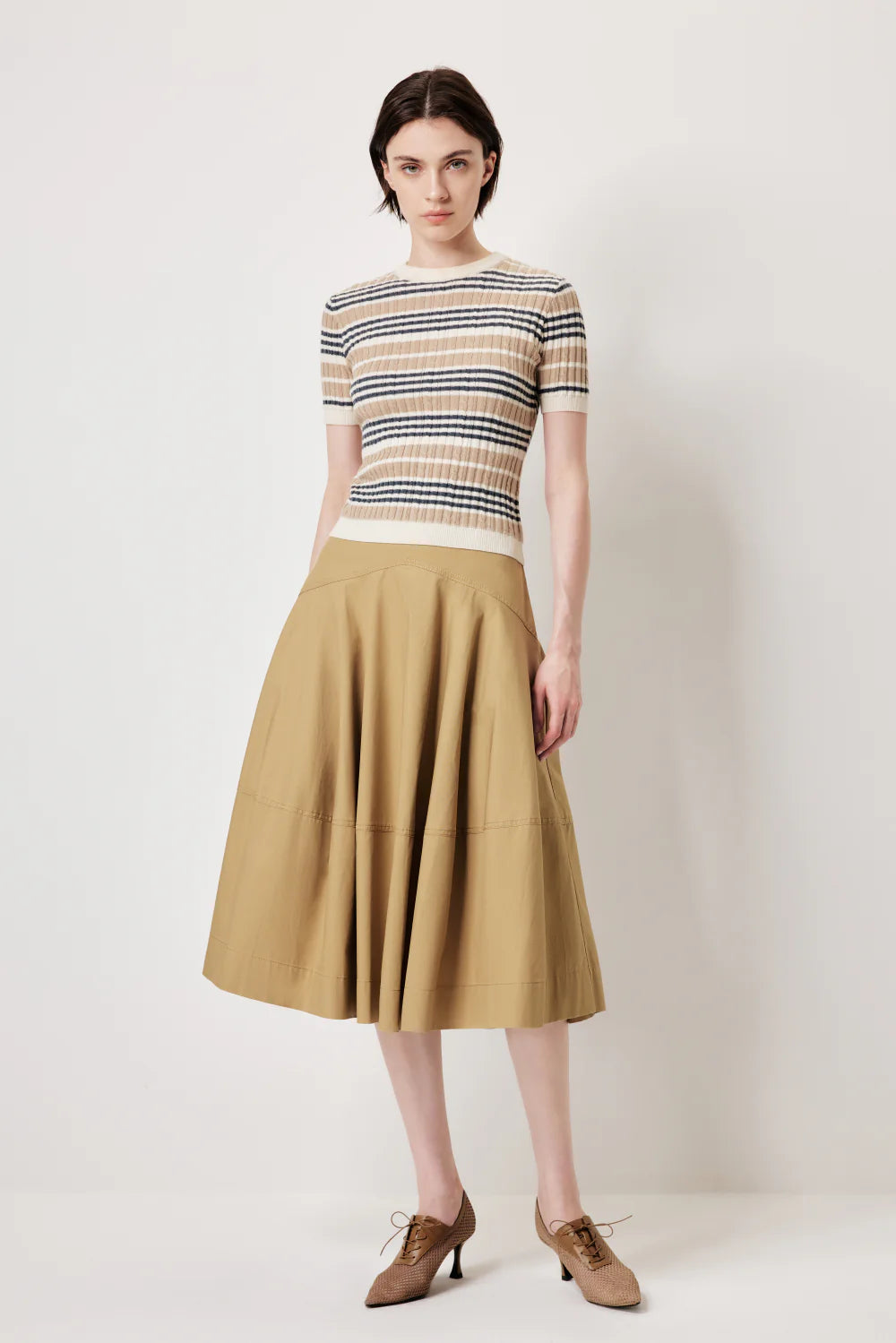 MARYLING 클래식 스트라이프 니트 상의 | 유행을 타지 않는 스타일